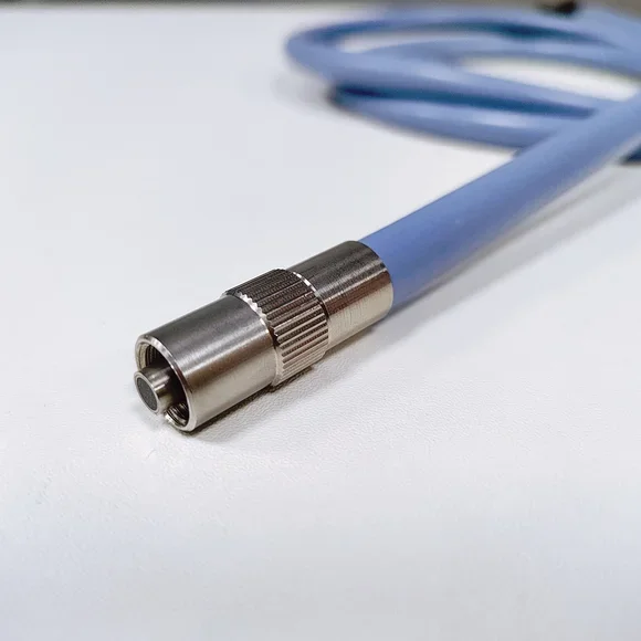 1.8 2.5 3.0m Medical Optical Fiber Endoscopic Light Cable For Led Cold Light Source